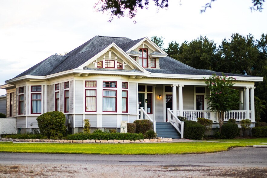 More Photos Of 830, 832, & 870 Gruene Road, New Braunfels Land For Sale