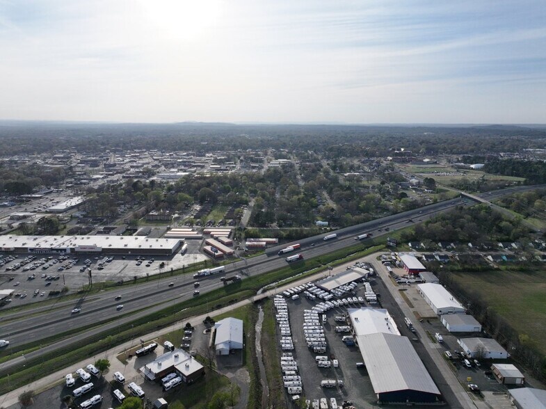 More Photos Of 1180 Collier Dr, Conway Office For Sale