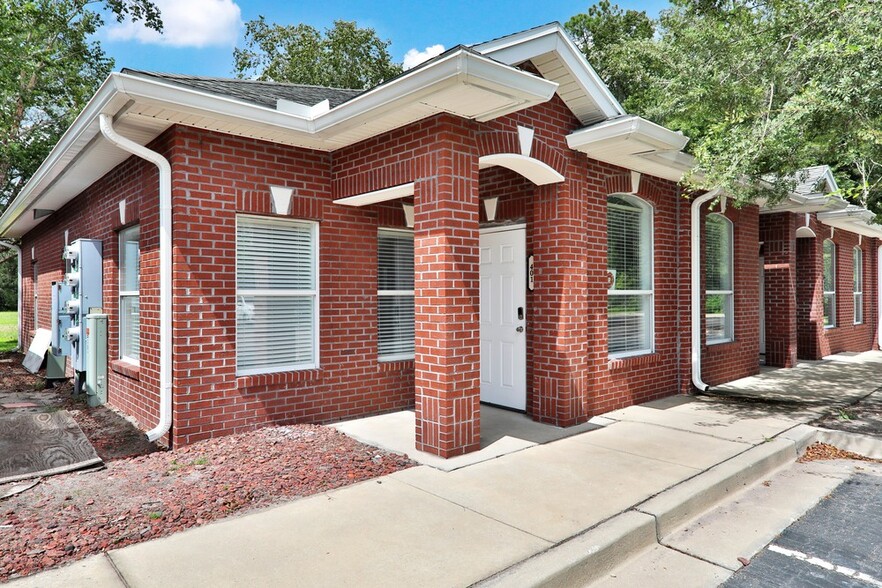 Primary Photo Of 9050 Cypress Green Dr, Jacksonville Office For Sale