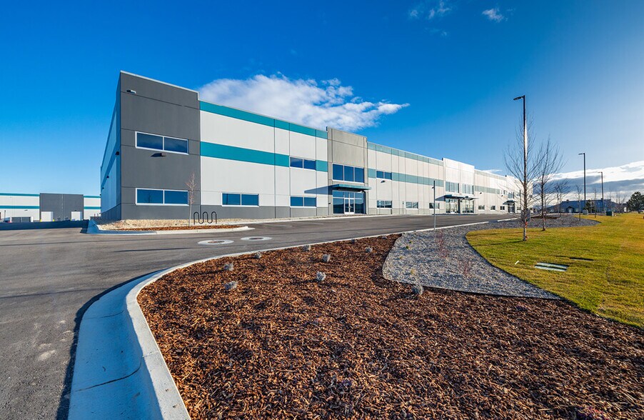 More Photos Of Smeed Parkway, Caldwell Unknown For Lease