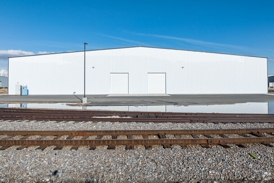 More Photos Of 9510 W 900 S, Ogden Warehouse For Lease