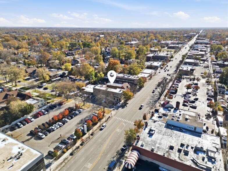 More Photos Of 10835 S Western Ave, Chicago Apartments For Sale