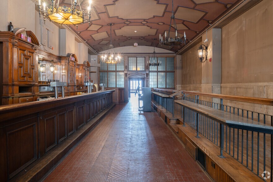 More Photos Of 391 Washington St, Buffalo Hotel For Lease