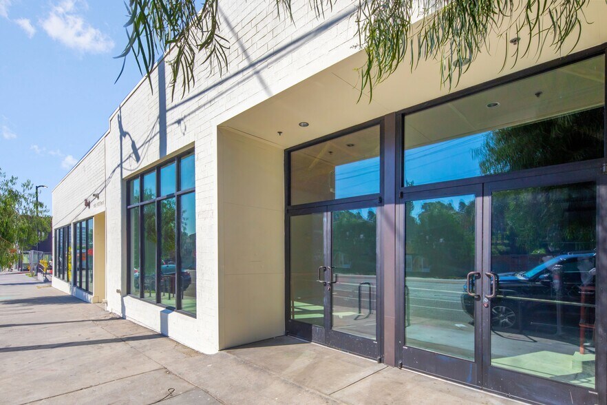 More Photos Of 1487-1489 W Sunset Blvd, Los Angeles General Retail For Lease