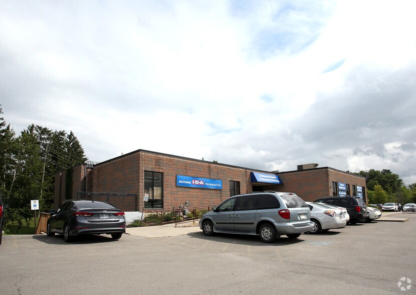 More Photos Of 311 Commercial St, Milton Medical For Lease