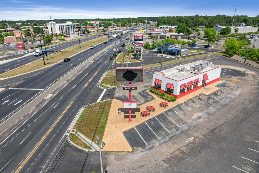 More Photos Of 3476 Ross Clark Cir, Dothan Fast Food For Lease