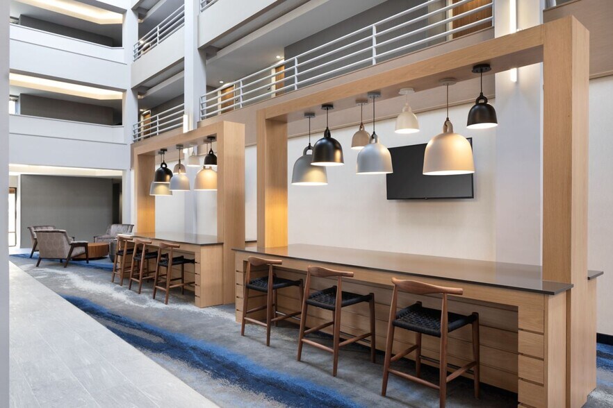 More Photos Of 3605 S Wadsworth Blvd, Lakewood Hotel For Sale