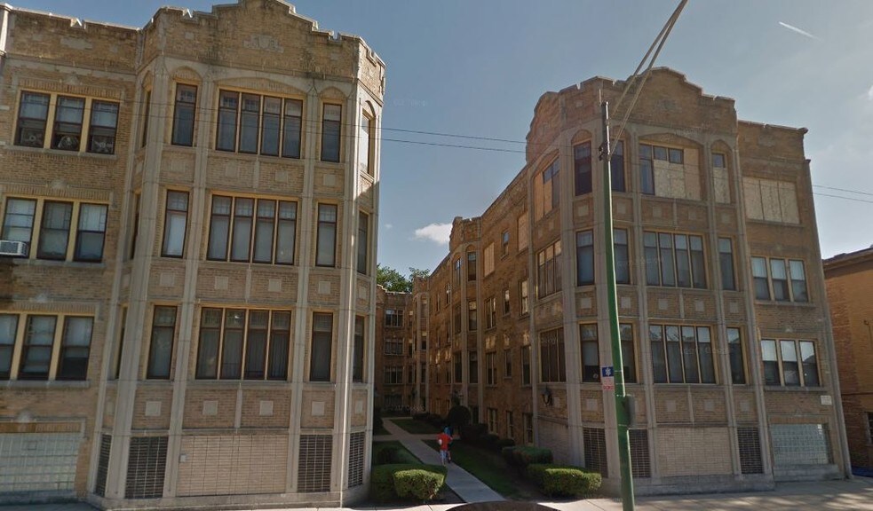 More Photos Of , Chicago Multifamily For Sale