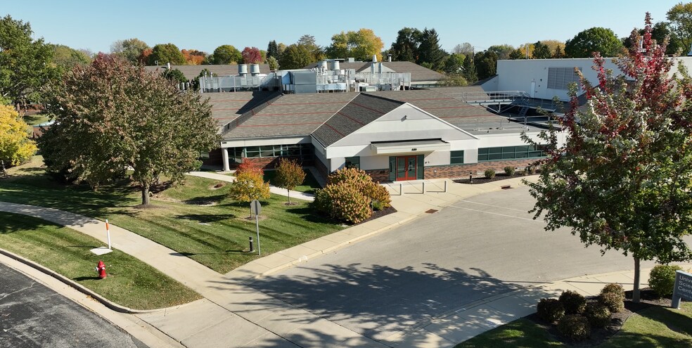 Primary Photo Of 505-535 Science Dr, Madison Office For Lease