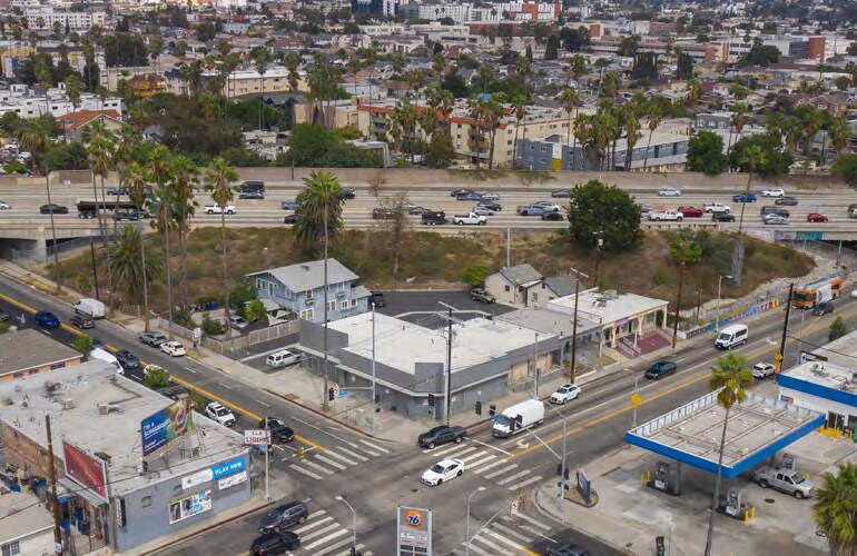 More Photos Of 4583 Melrose Ave, Los Angeles Land For Lease