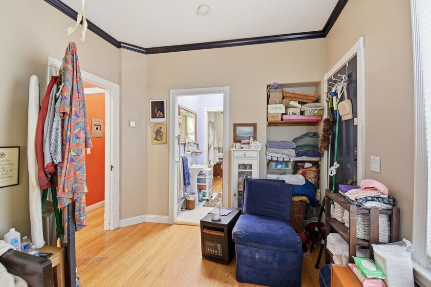 More Photos Of 931 Chestnut St, Alameda Multifamily For Sale