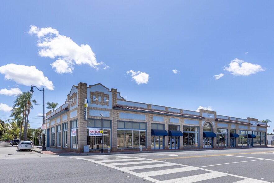 Primary Photo Of 402 W Chapman Ave, Orange Storefront For Lease