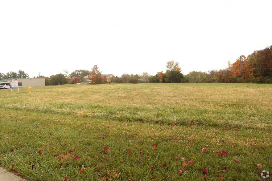 Primary Photo Of 1023 Main Plaza Dr, Wentzville Land For Sale