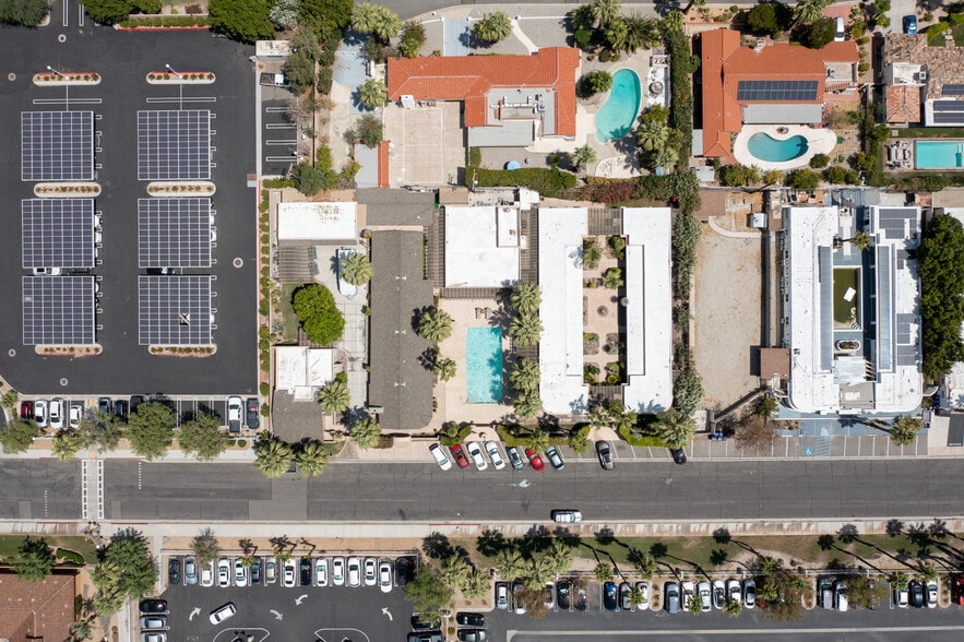 More Photos Of 486 E Mel Ave, Palm Springs Hotel For Sale