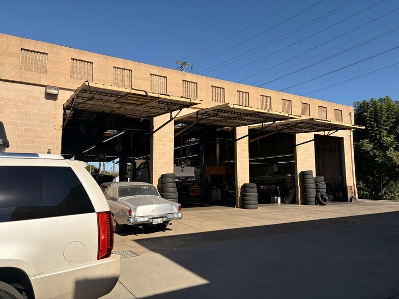 More Photos Of 275 E Walnut Way, Fullerton Auto Repair For Lease