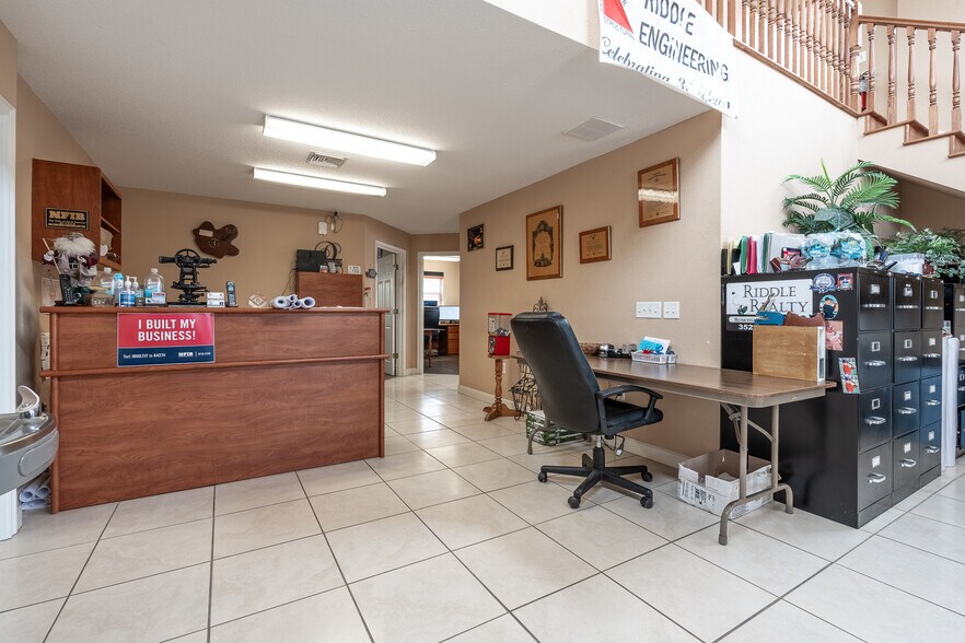 More Photos Of 1720 SE County Highway 484, Belleview Office For Sale