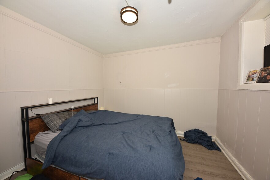 More Photos Of 1816 E Kane Pl, Milwaukee Apartments For Sale