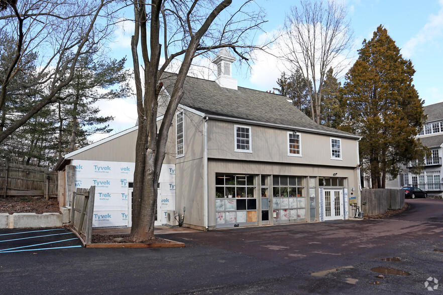 Primary Photo Of 3770 Ridge Pike, Collegeville Warehouse For Sale