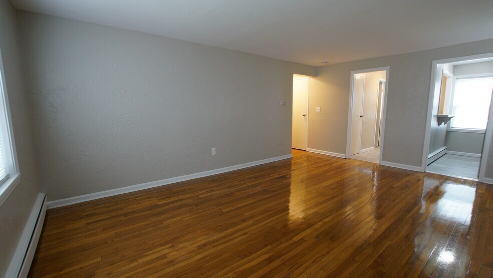 More Photos Of 90 Manor Pky, Rochester Multifamily For Sale