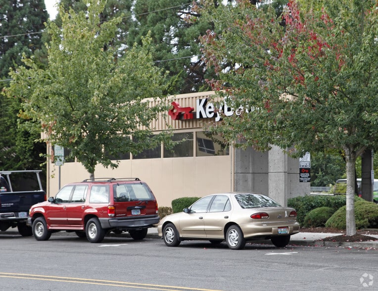 More Photos Of 10415 SE Main St, Milwaukie Bank For Sale