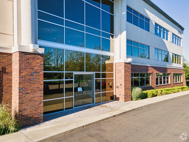 More Photos Of 6703 S 234th St, Kent Office For Lease