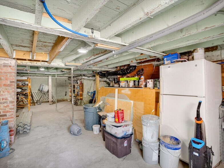 More Photos Of 219 Magnolia Ave, Daytona Beach Storefront Retail Residential For Sale