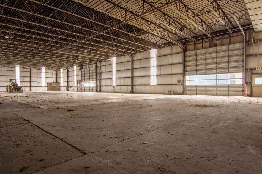 More Photos Of 158 La Barre St, Hancock Warehouse For Sale