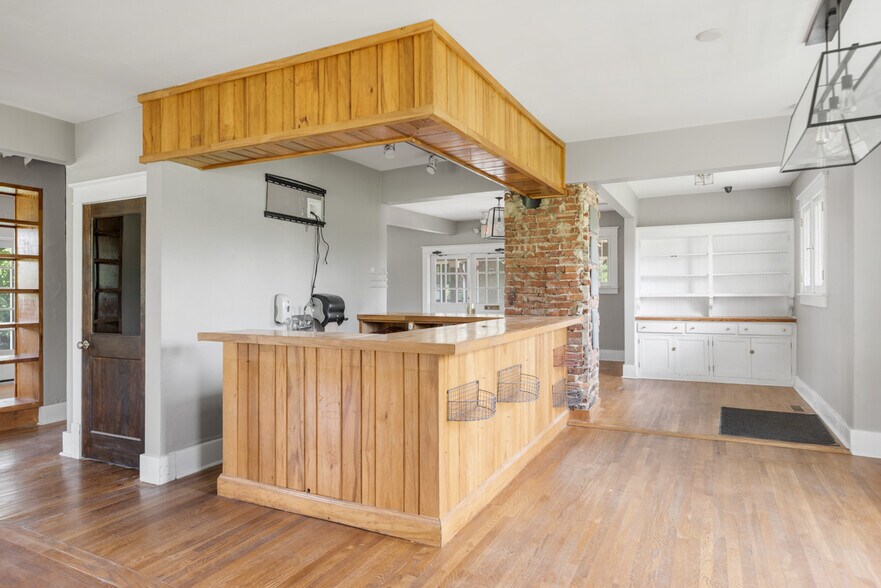 More Photos Of 4125 Whites Creek Pike, Whites Creek Unknown For Lease