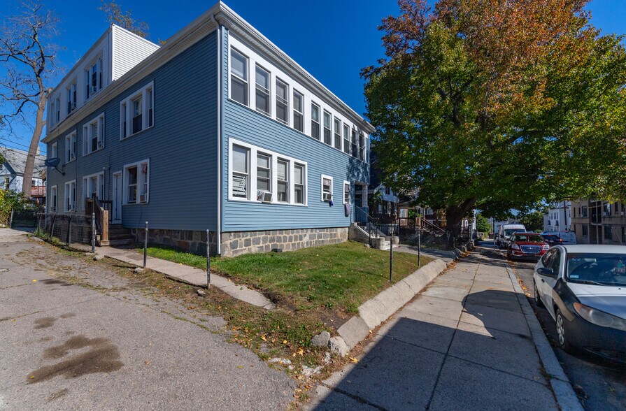 More Photos Of 35 Bradshaw St, Dorchester Apartments For Sale