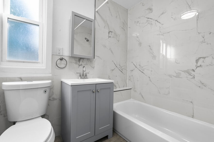 More Photos Of 288 Woodworth Ave, Yonkers Apartments For Sale