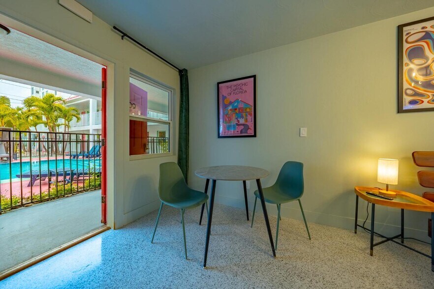 More Photos Of 333 Hamden Dr, Clearwater Beach Hotel For Sale