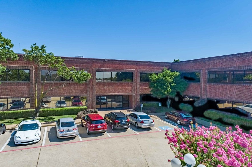 More Photos Of 3740 N Josey Ln, Carrollton Office For Lease