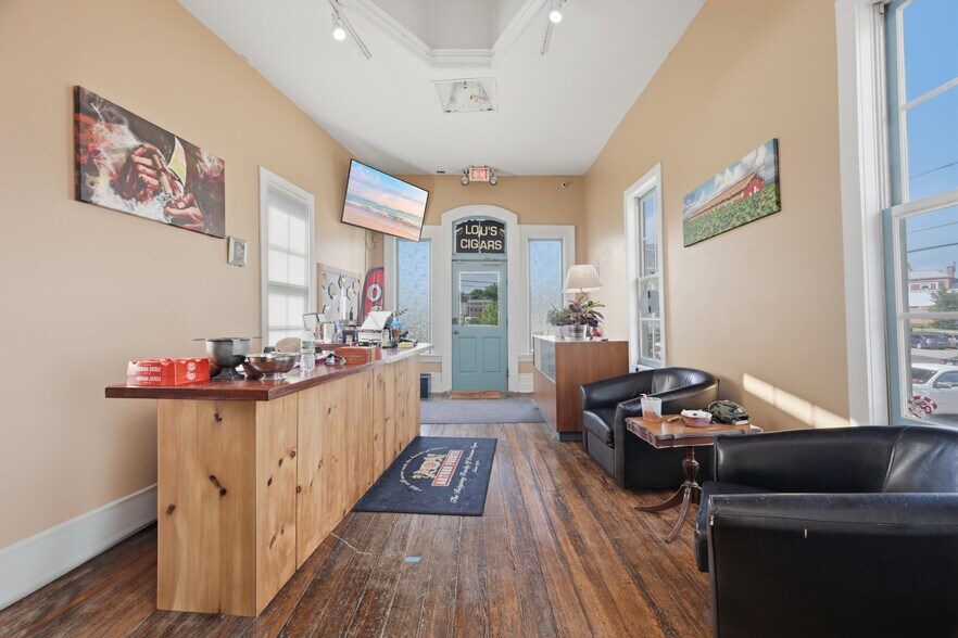 More Photos Of 21 Furnace St, Danielson Storefront For Sale