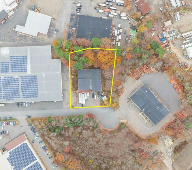 More Photos Of 8 Carver Cir, Canton Distribution For Lease