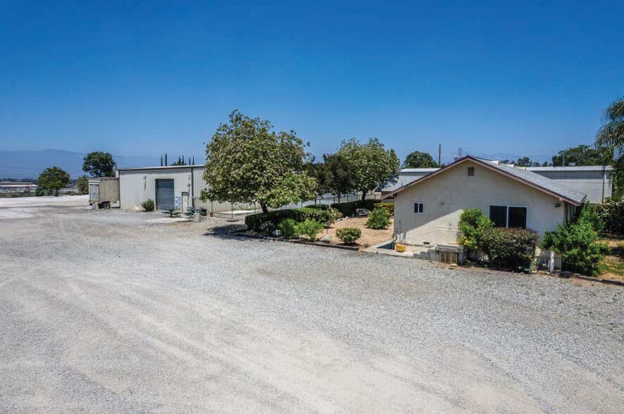 More Photos Of 21600 Walnut Ave, Grand Terrace Warehouse For Sale