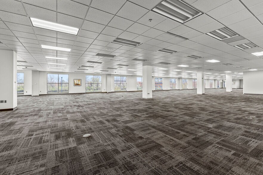 More Photos Of 3400 Morse Xing, Columbus Office For Lease