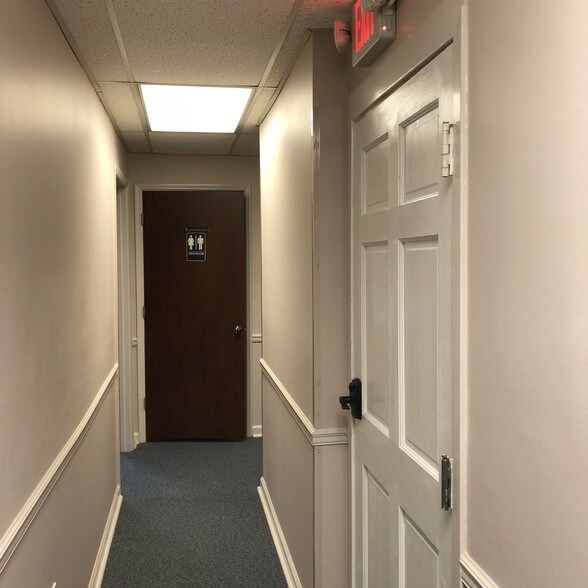 More Photos Of 2175 Highpoint Rd, Snellville Coworking Space