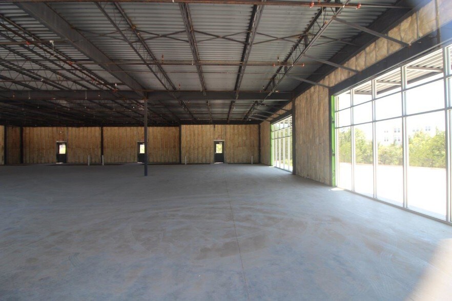 More Photos Of 3004 Holleman Dr S, College Station Storefront Retail Office For Sale