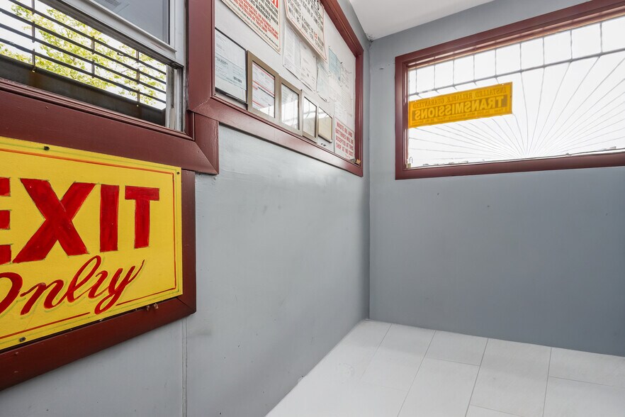 More Photos Of 11704 Sutphin Blvd, Jamaica Auto Repair For Sale