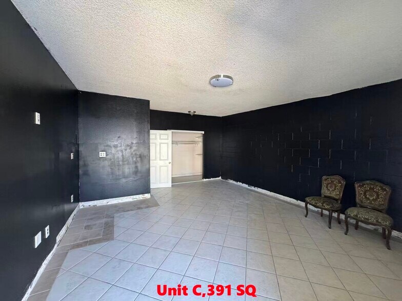 More Photos Of 15854 Main St, La Puente Storefront For Lease