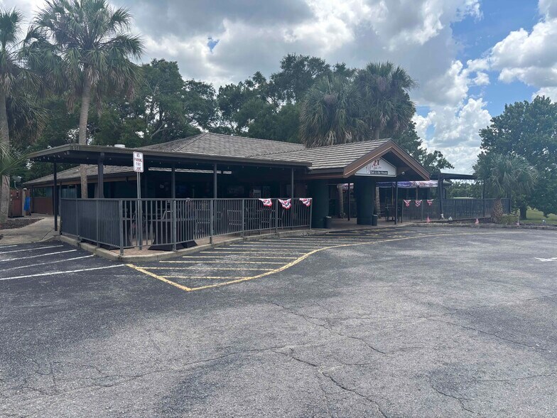 More Photos Of 951 Greenwood Blvd, Lake Mary General Retail For Sale