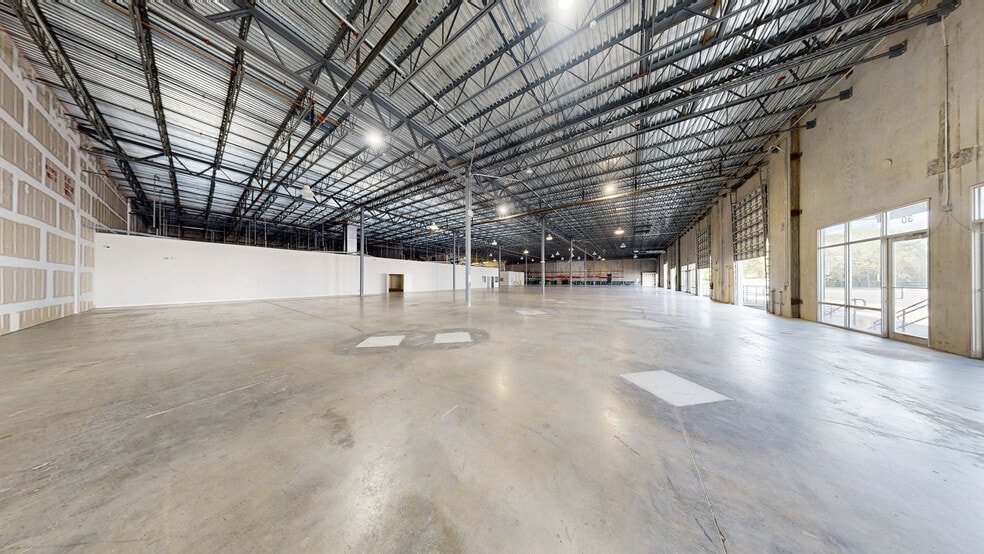 Primary Photo Of 14924 Corporate Rd S, Jupiter Manufacturing For Lease