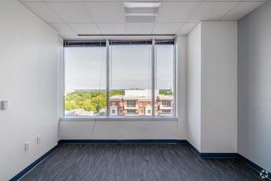 Photo of 8th Floor Ste 801