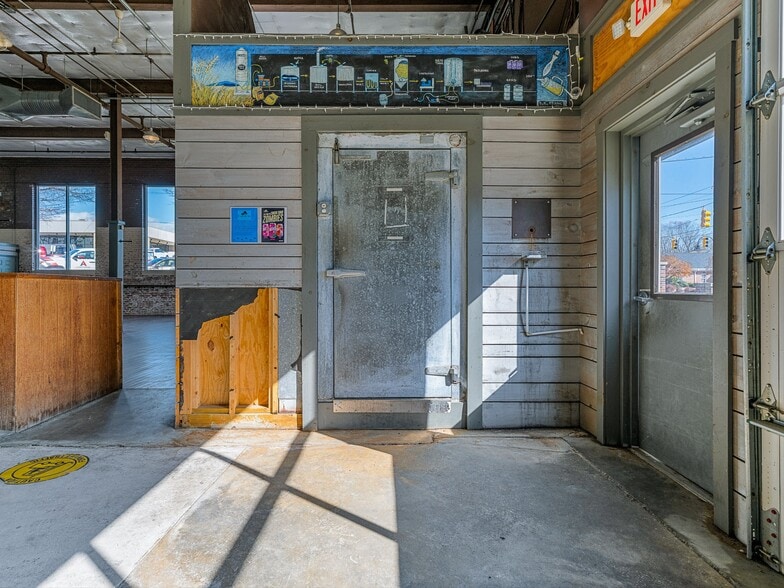 More Photos Of 212 S Green St, Morganton Bar For Sale