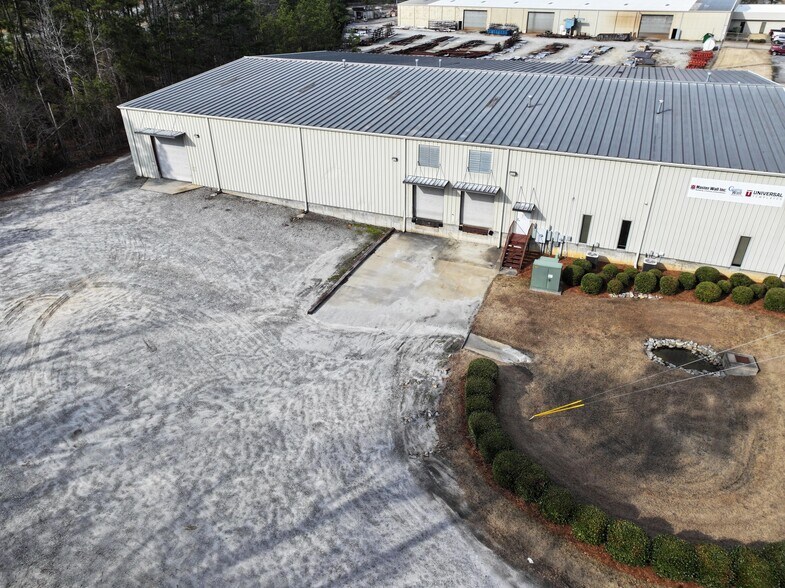 More Photos Of 6975 Flat Rock Rd, Midland Warehouse For Lease