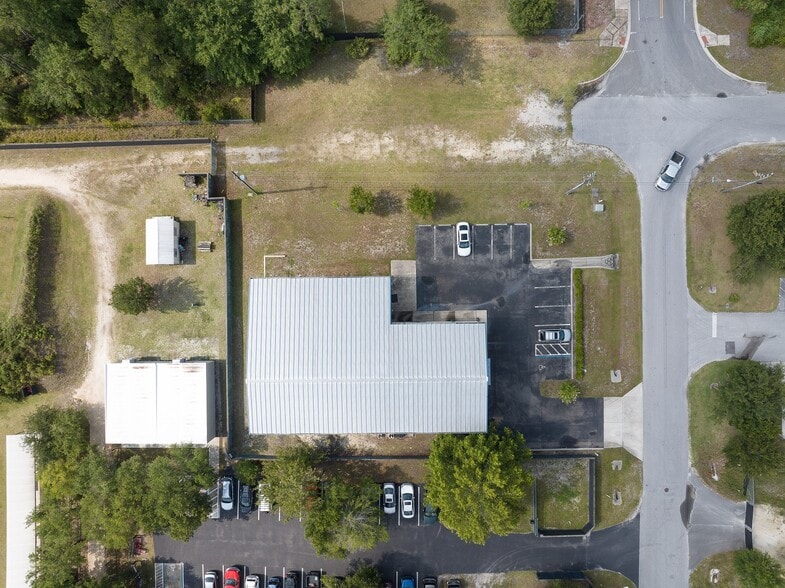 More Photos Of 6515 NW 16th St, Gainesville Manufacturing For Lease