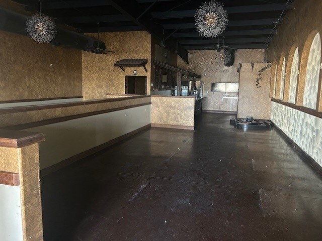 More Photos Of 139 W Shawnee St, Muskogee General Retail For Lease