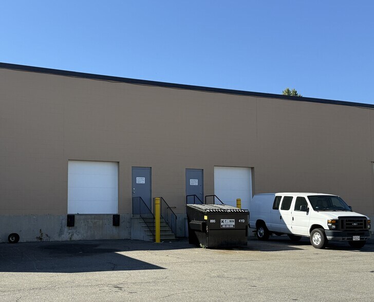 More Photos Of 100 Business Park Dr, Tyngsborough Research And Development For Lease