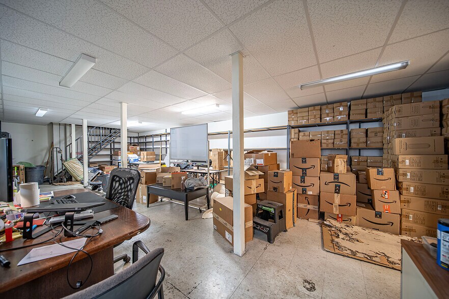 More Photos Of 12828 S Broadway, Los Angeles Warehouse For Sale