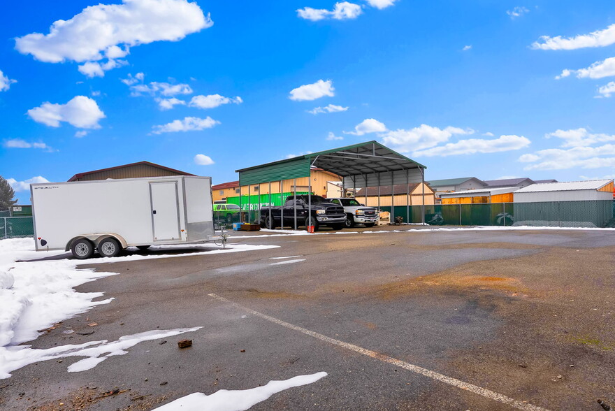 More Photos Of 11445 N Reed Rd, Hayden Warehouse For Lease
